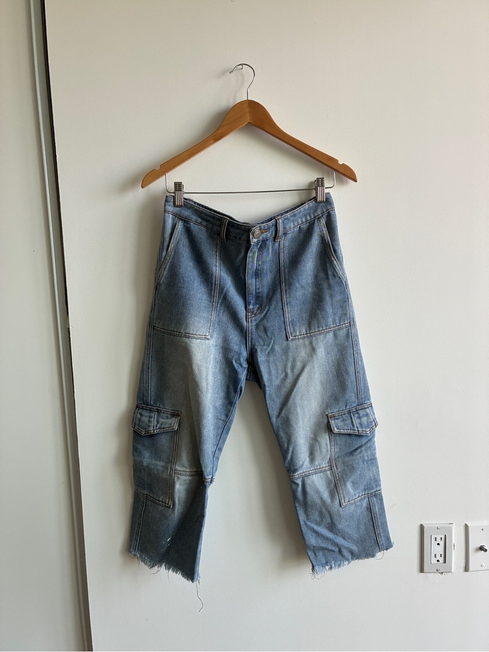 Robert Rodriguez Light Blue Denim Cargo Capris